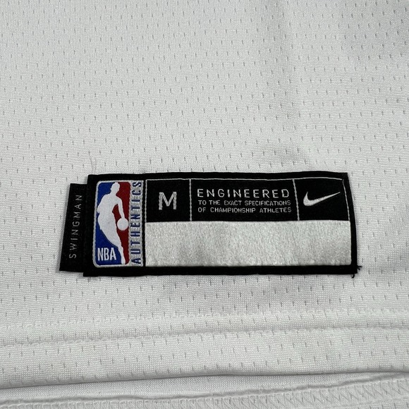 Nike Dri-Fit‎ Jimmy Butler #22 Miami Heat Swingman White Jersey Youth Medium - Picture 4 of 10